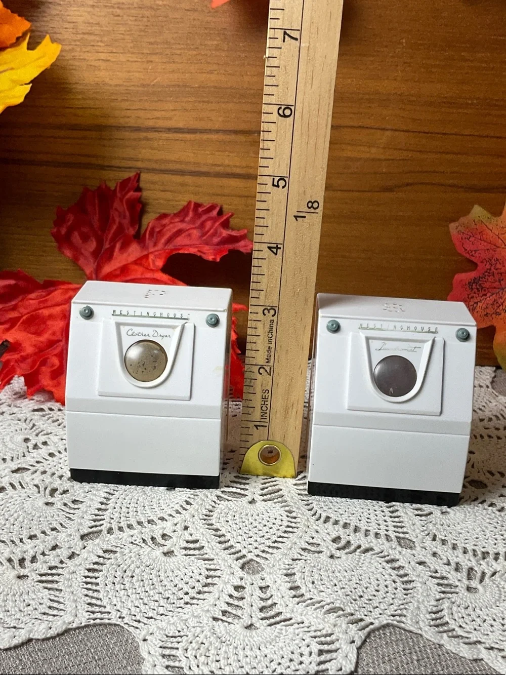 Vintage Westinghouse Washer & Dryer Salt & Pepper Shakers MCM Laundry Twins